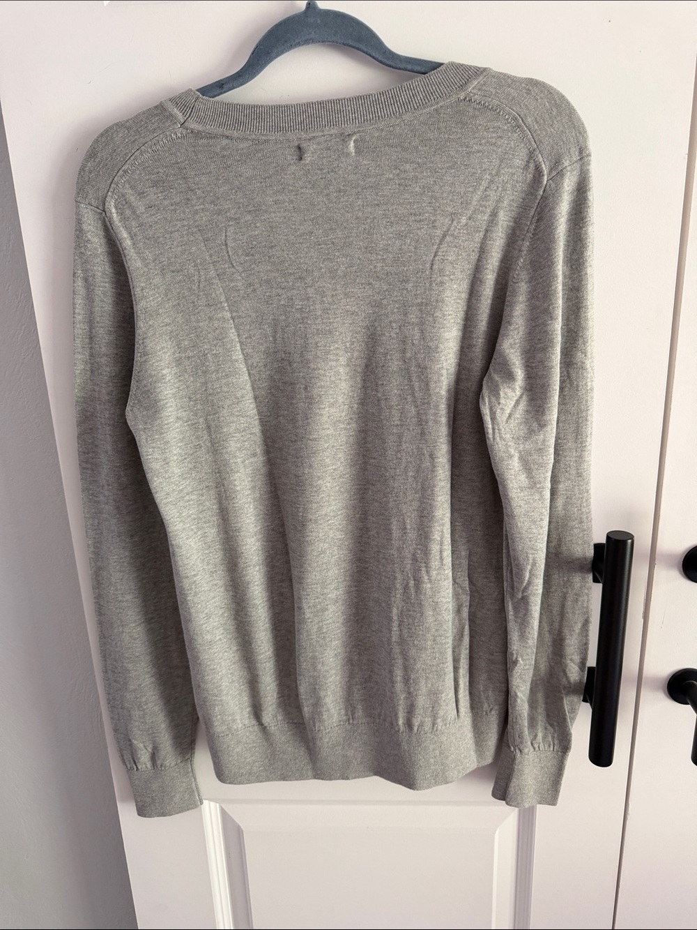 Quince Crewneck Sweater — Heather Gray size large - Picture 4 of 6